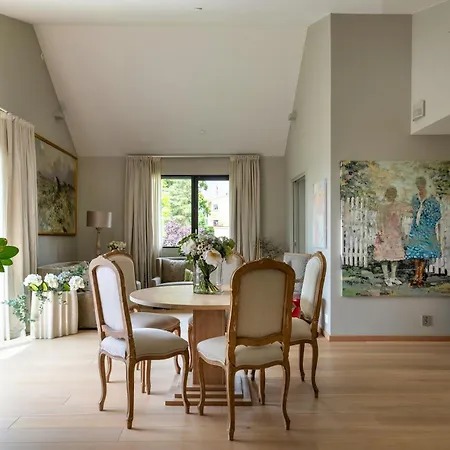 Loft Flat With Terrace In Skoyen Lägenhet
